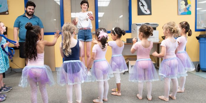 Dovercourt dance class for kinder|Dovercourt dance classes