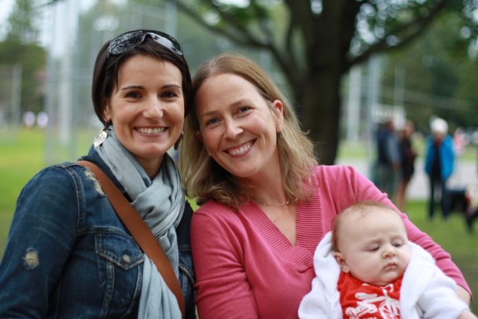 Friends Alecia O’Brien (left) and Amanda Taylor