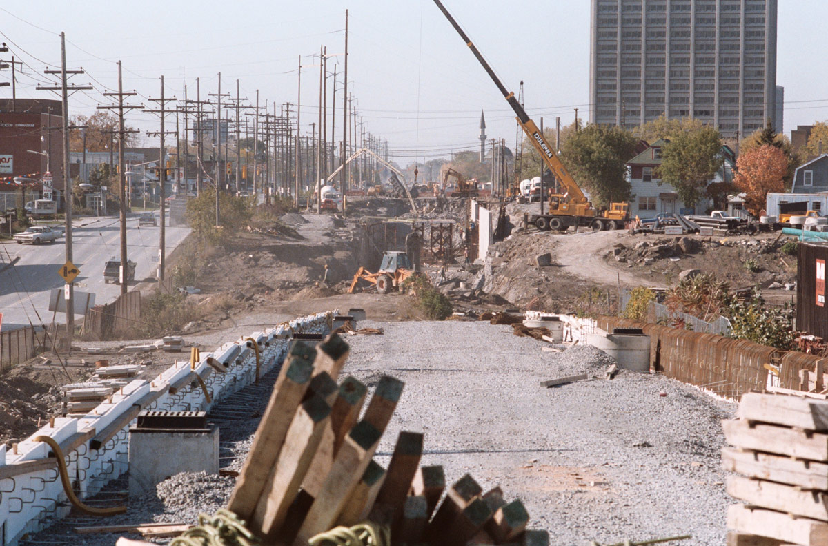 Construction chaos in 1983. Photo courtesy of Dave Allston