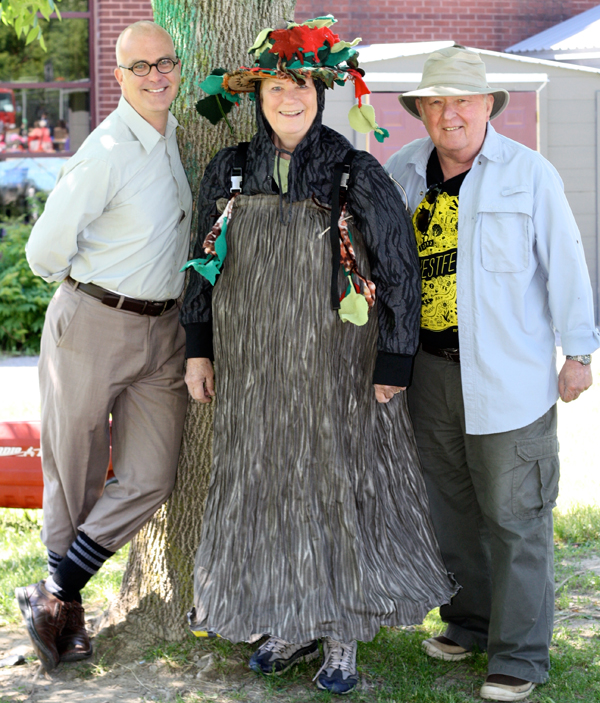 Jean McKibbon, Westboro Community Association’s “tree rep” dresses as the Kitchissippi Tree Mascot at Dovercourt’s Wild West Garage Sale on June 6. She is joined by Councilor Jeff Leiper (left) and WCA Chairman Norm Morrison. Photo by Anita Grace