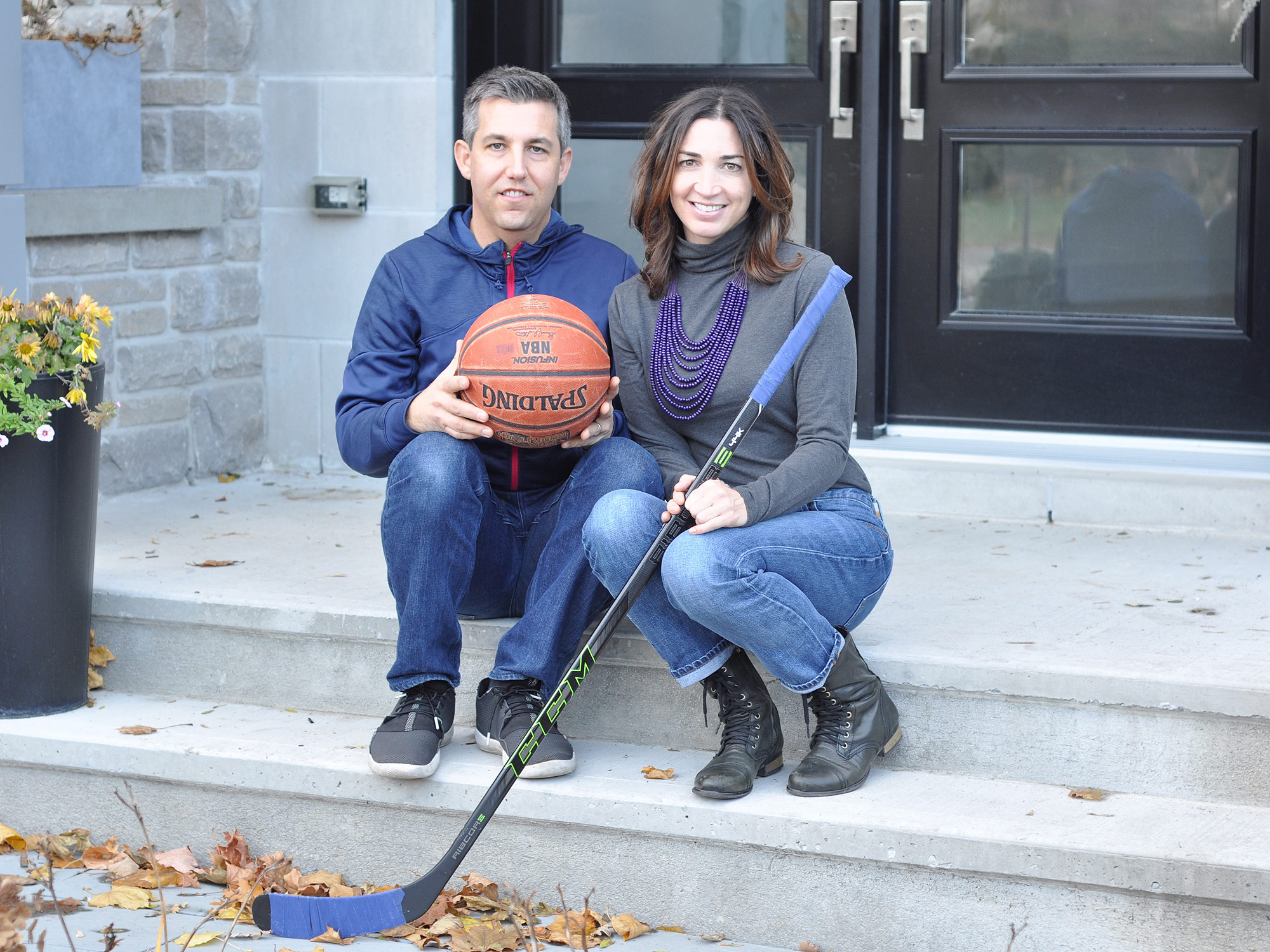 Derek Firth and Liisa Vexler have created an organization called Ausome Ottawa. Their aim is to allow families living with autism to share the joy of sports.