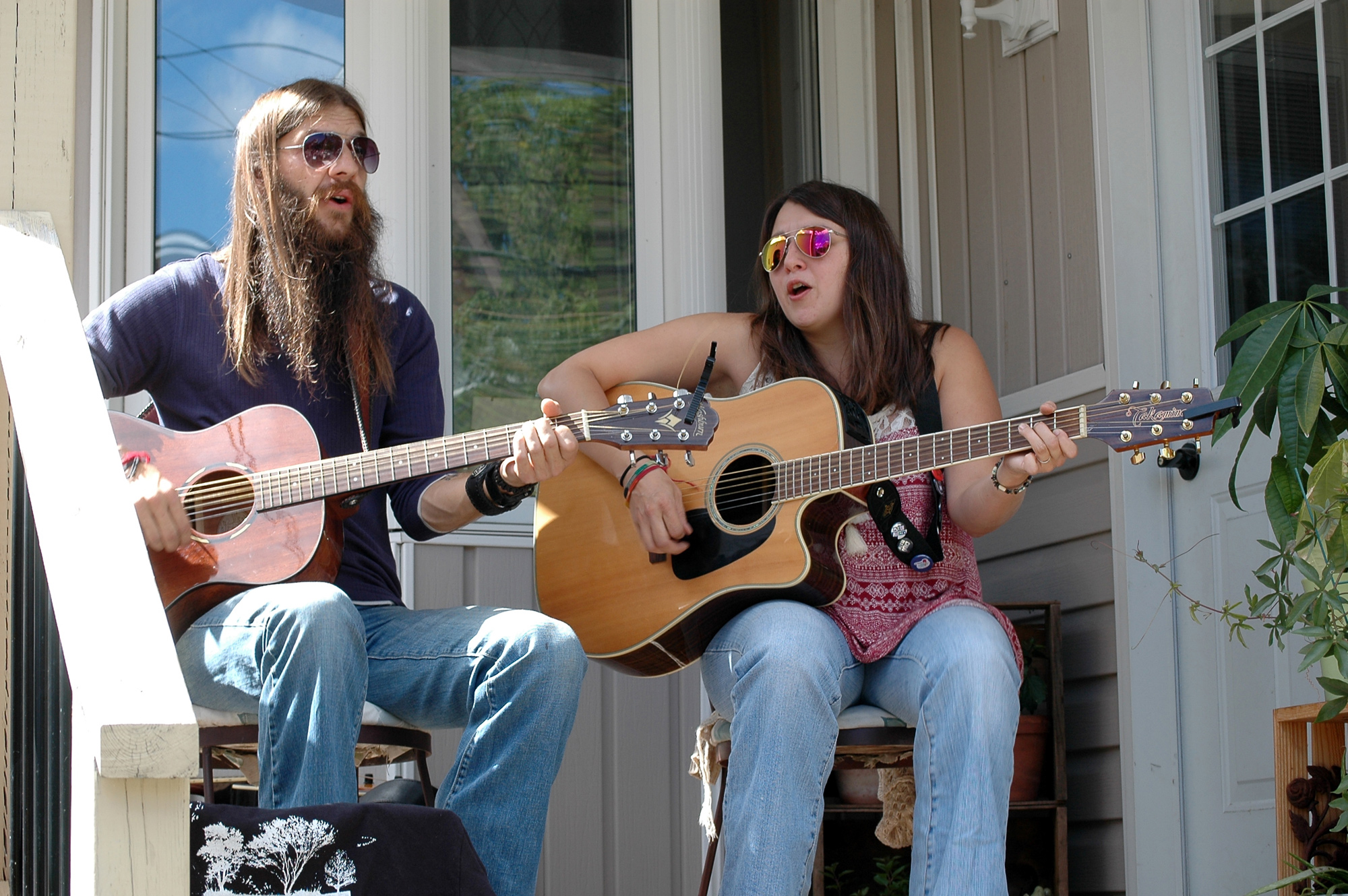 A photo of the Jimmy Tri-Tone Band performing in the 2017 Porchfest.